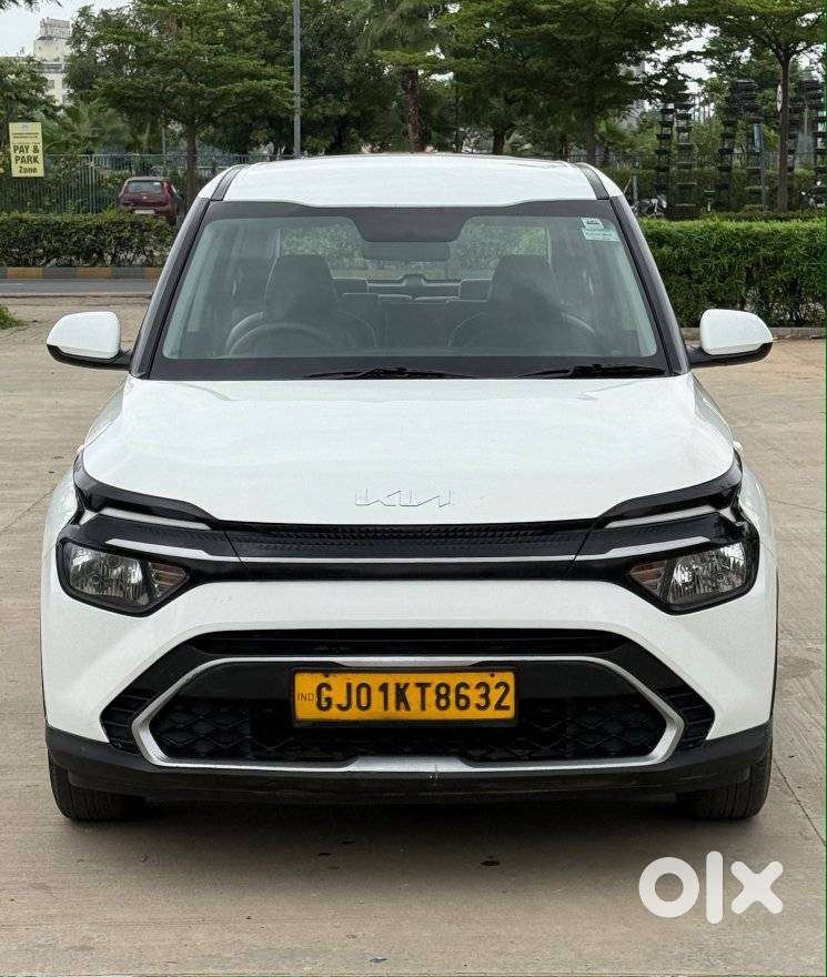 Kia Carens 1.5 Premium Diesel 7 Str Imt, 2024, Diesel