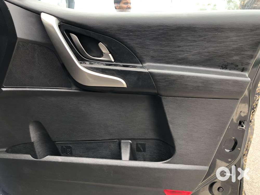 Mahindra Xuv500 W9 At 1.99, 2021, Diesel