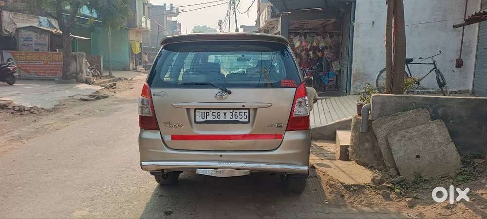 Toyota Innova 2011 Diesel Well Maintained