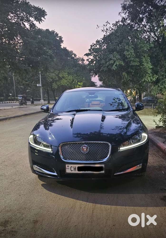 Jaguar Xf Diesel Automatic 2016 Model