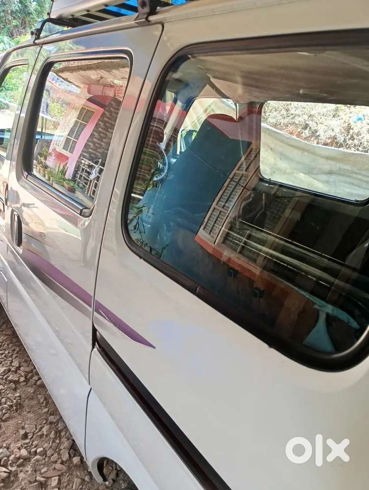 Maruti Suzuki Eeco 2015