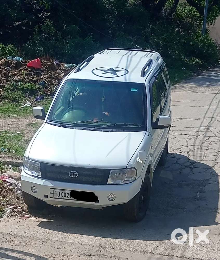 Tata Safari Dicor 2011
