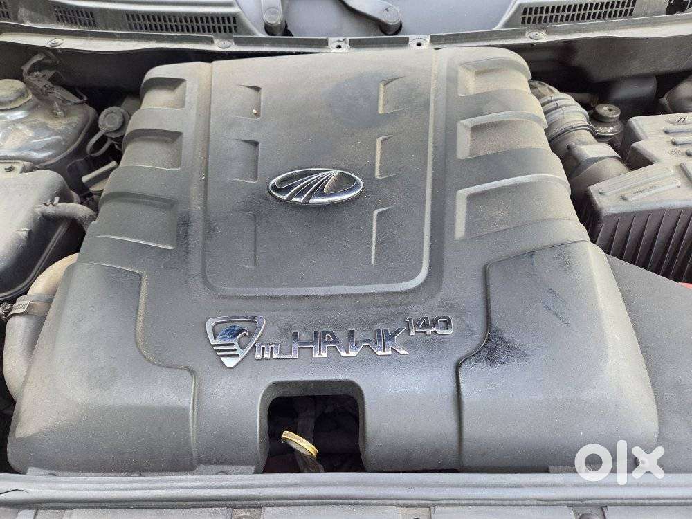 Mahindra Xuv500 W8, 2015, Petrol