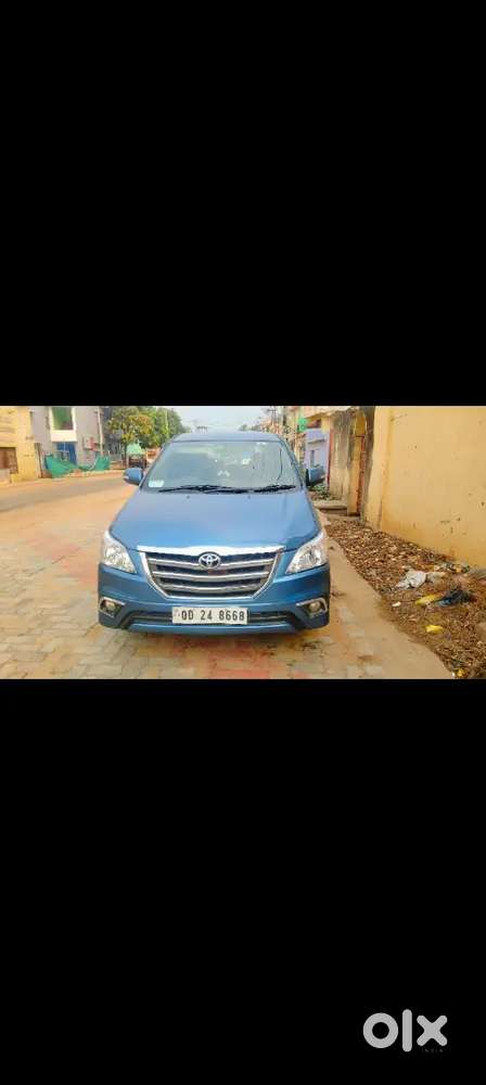 Toyota Innova 2014 Diesel Well Maintained