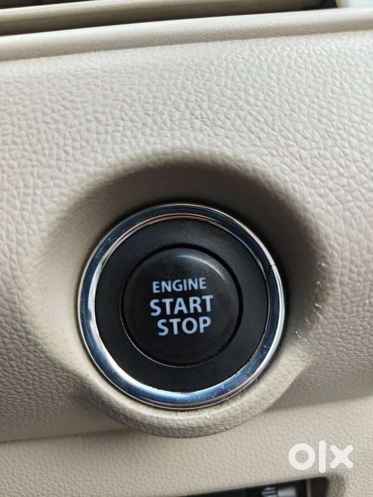 Maruti Suzuki Swift Dzire Zxi + Amt, 2018, Petrol