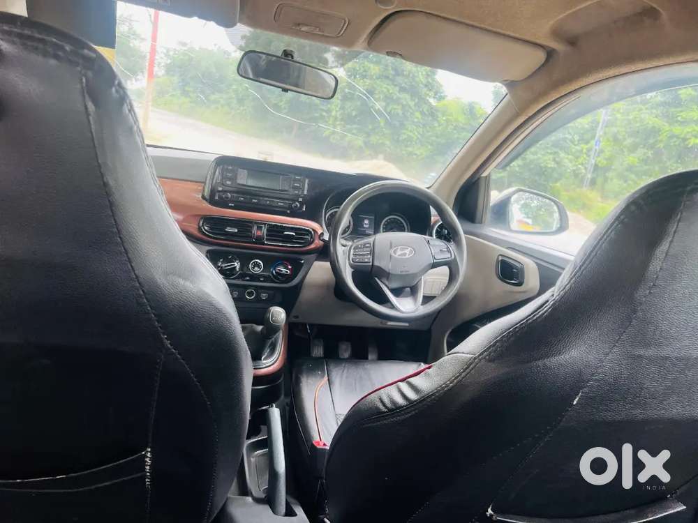 Hyundai Aura 1.2 Petrol 2024
