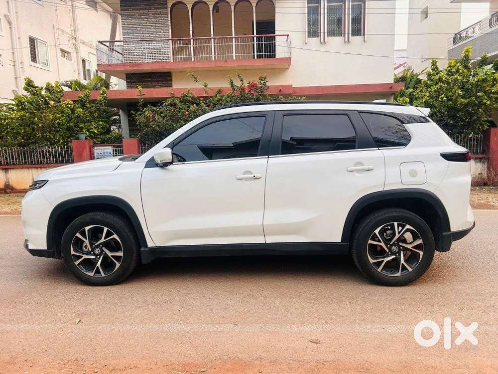 Toyota Urban Cruiser Hyryder 1.5 V Hybrid, 2024, Petrol