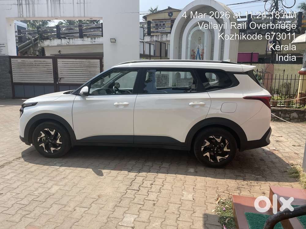 Kia Carens 2024 Diesel Well Maintained