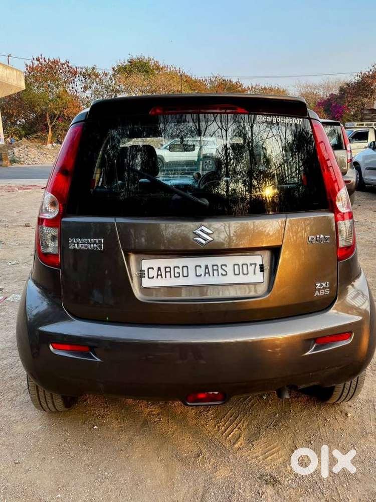 Maruti Suzuki Ritz Zxi Abs, 2014, Petrol