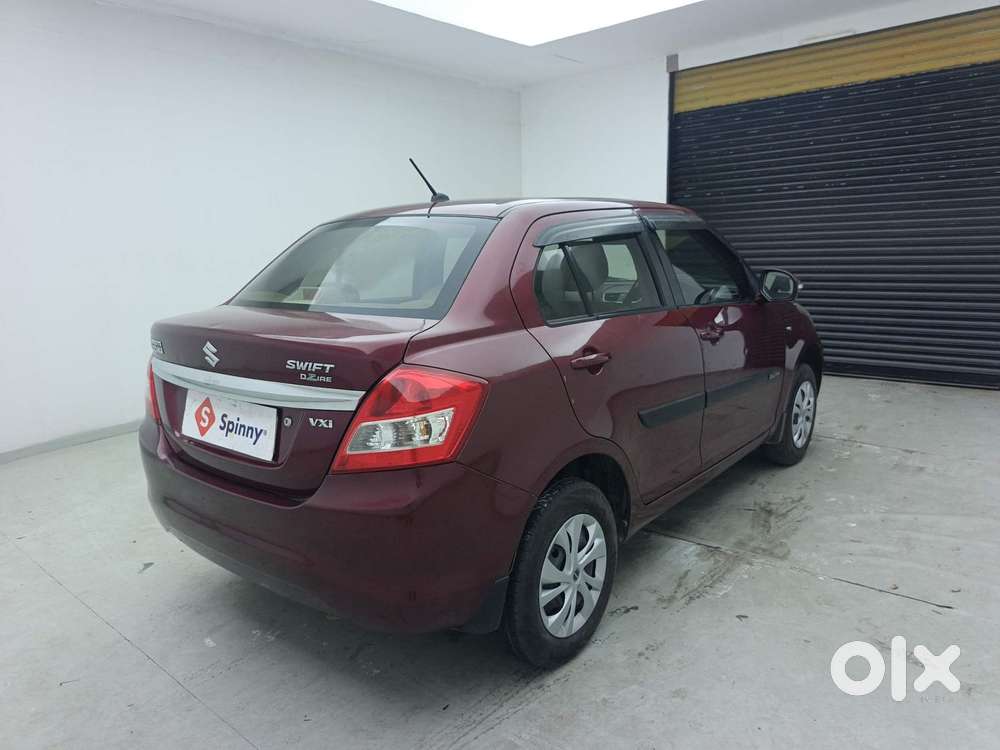 Maruti Suzuki Swift Dzire Vxi Optional, 2016, Petrol