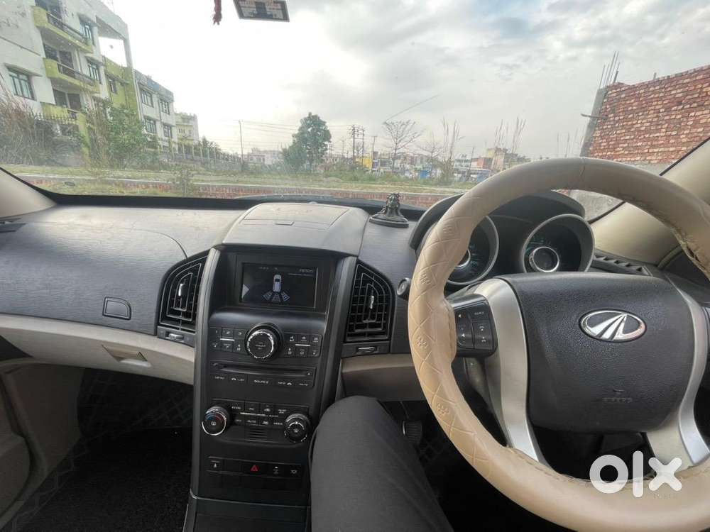 Mahindra Xuv500 2015 Diesel Well Maintained