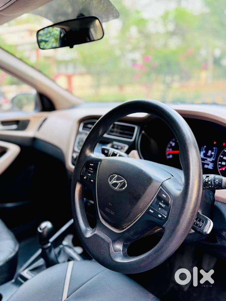 Hyundai I20 Sportz 1.2 Bs-iv, 2019, Petrol