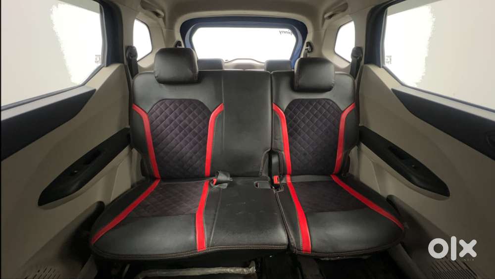 Renault Triber Rxt, 2022, Petrol