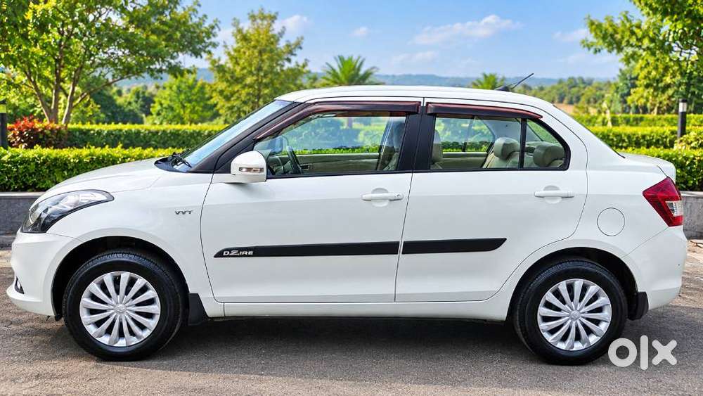 Maruti Suzuki Dzire 1.2 Vxi, 2015, Petrol
