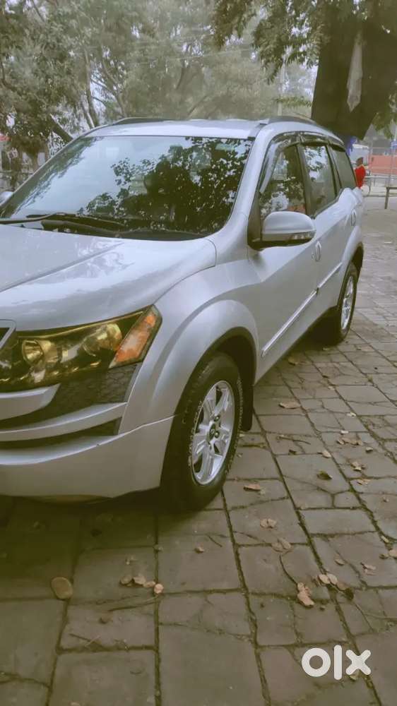 Mahindra Xuv500 2012 Diesel 98000 Km Driven