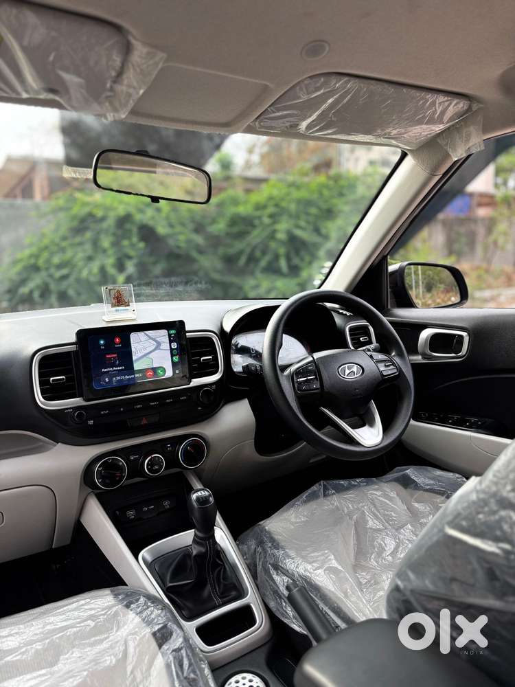 Hyundai Venue S 1.2 Petrol, 2025, Cng & Hybrids