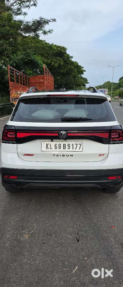 Volkswagen Taigun 2025 Petrol Well Maintained