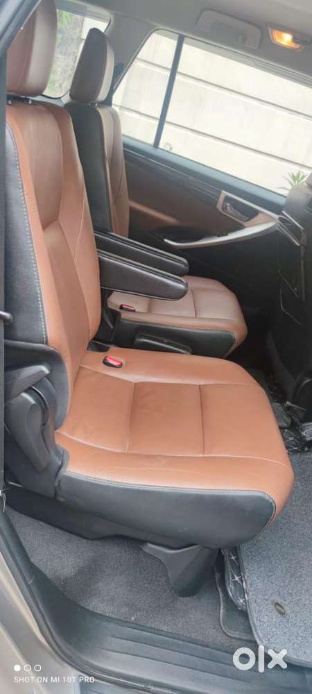 Toyota Innova Crysta 2.8z Automatic, 2017, Diesel