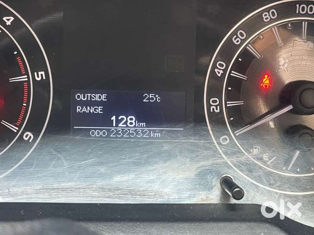 Toyota Innova Crysta 2.4 G Mt 7 Str, 2017, Diesel