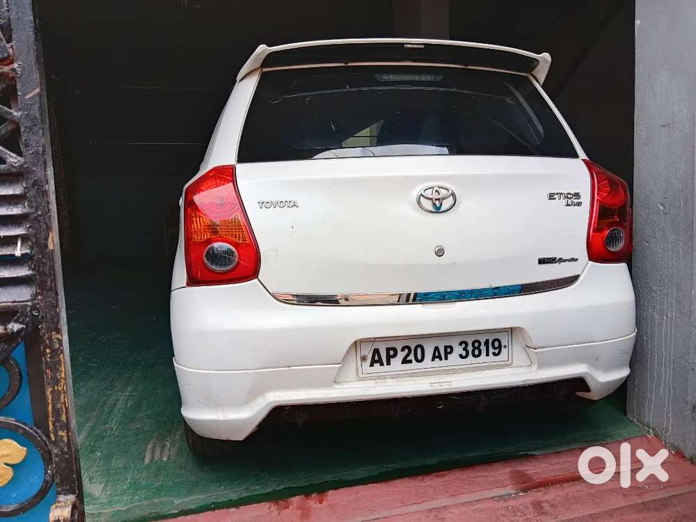 Toyota Etios Liva 2013 Diesel 185500 Km Driven