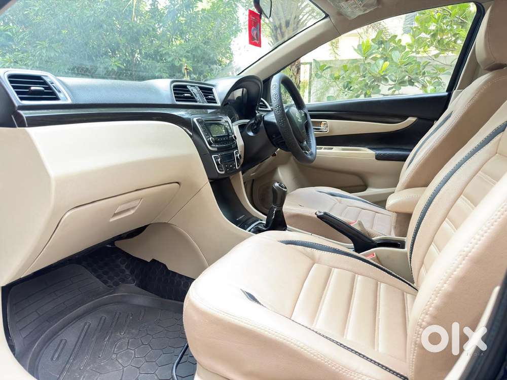 Maruti Suzuki Ciaz 2014-2017 Vxi Plus, 2015, Petrol