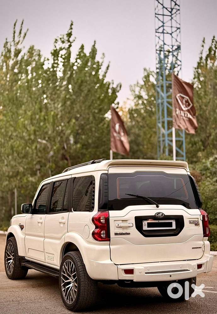 Mahindra Scorpio S10, 2017, Diesel