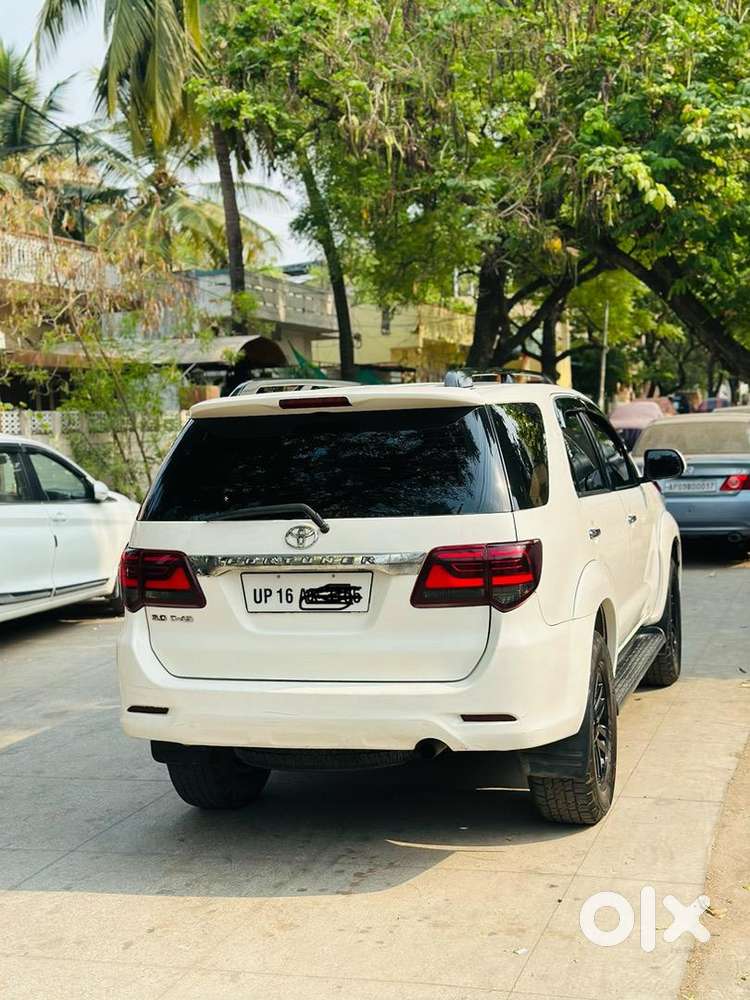 Toyota Fortuner 2014 Diesel 106000 Km Driven