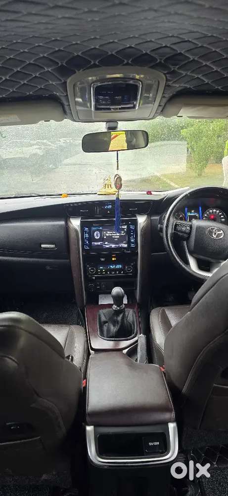 A Well Maintained Fortuner Single Hand Driven Mint Condition