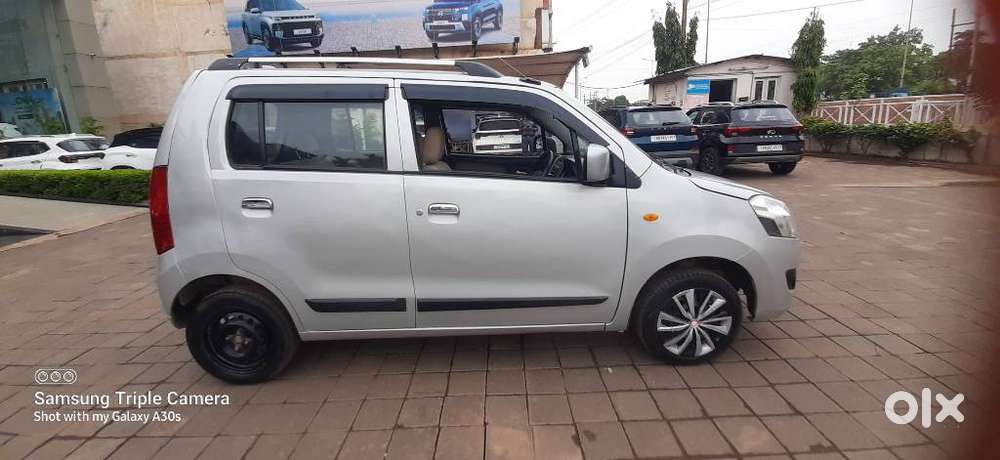 Maruti Suzuki Wagon R Vxi Optional, 2017, Petrol