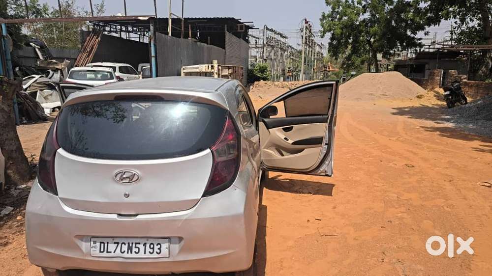 Hyundai Eon 2012 Cng & Hybrids Well Maintained