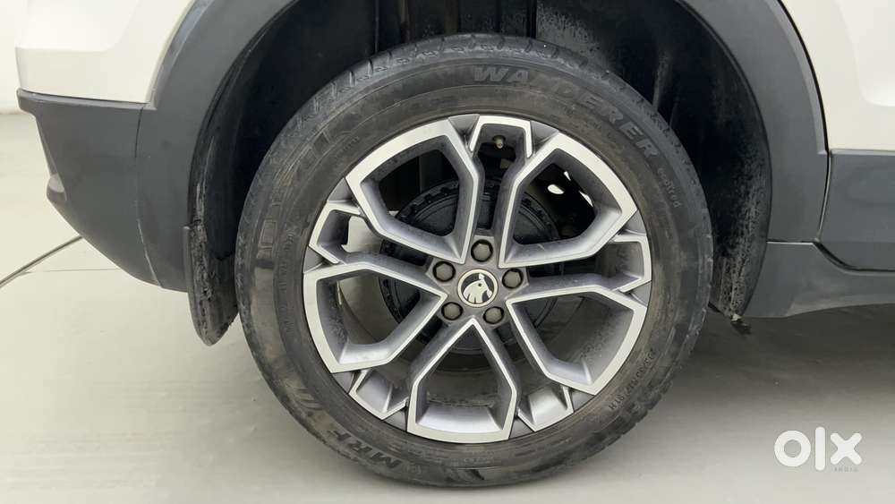 Skoda Kushaq Style 1.0l Tsi At, 2021, Petrol