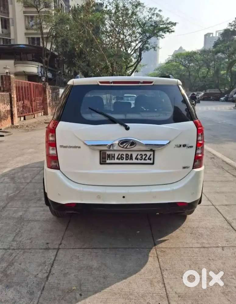 Mahindra Xuv500 2017 Diesel Well Maintained With Android Play & Camera