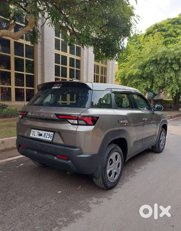 Maruti Suzuki Brezza 1.5 Lxi Smart Hybrid, 2025, Petrol