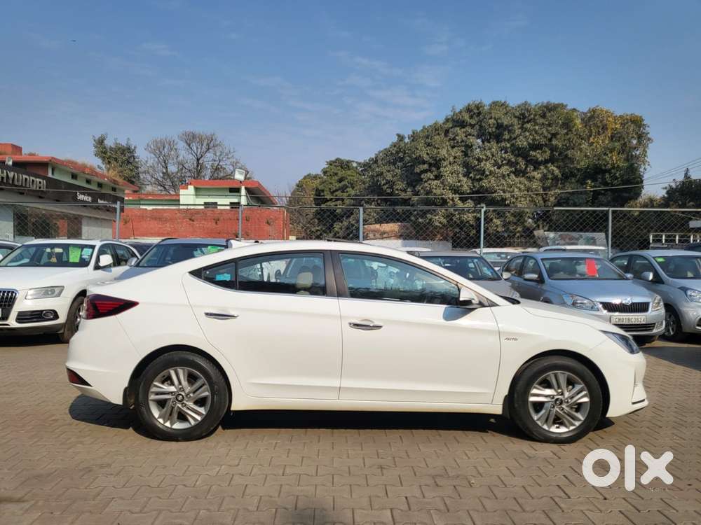 Hyundai New Elantra [2019-2022] 2.0 Sx Petrol At, 2020, Petrol