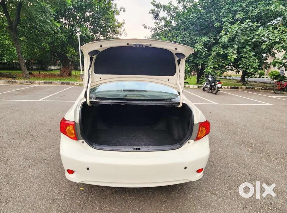 Toyota Corolla Altis 1.8 Petrol &ndash; 2010  1st Owner  Chandigarh