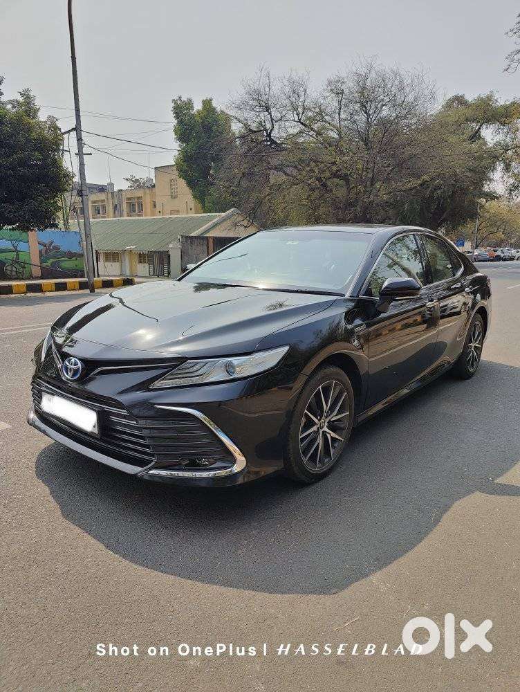 Toyota Camry Hybrid, 2024, Petrol