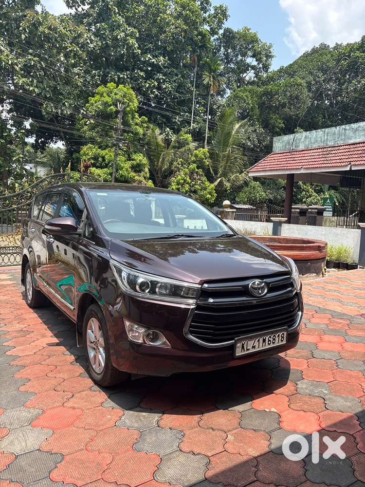 2017 Toyota Innova Crysta