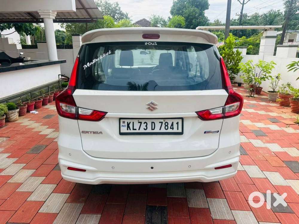 Maruti Suzuki Ertiga 1.5 Zxi Plus, 2022, Petrol