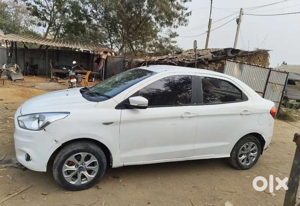 Ford Figo Aspire 2016 Diesel 121000 Km Driven