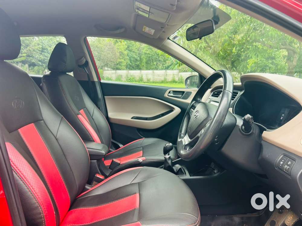 2018 Hyundai I20 Asta (o) Petrol Just 32500 Km Only Mint Condition