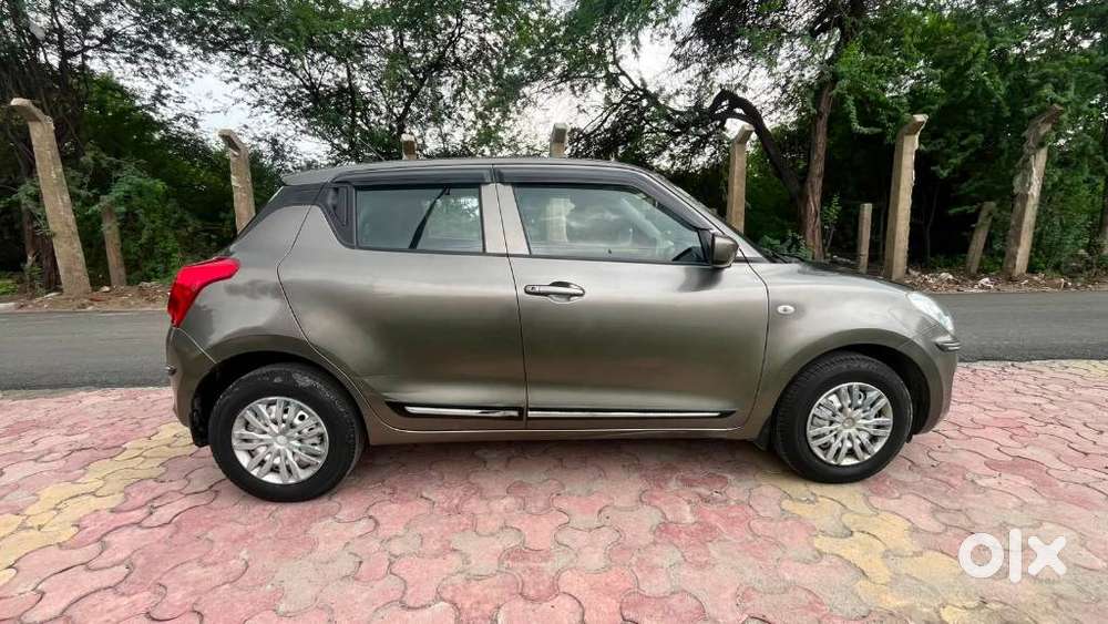 Maruti Suzuki Swift Lxi Optional-o, 2019, Petrol