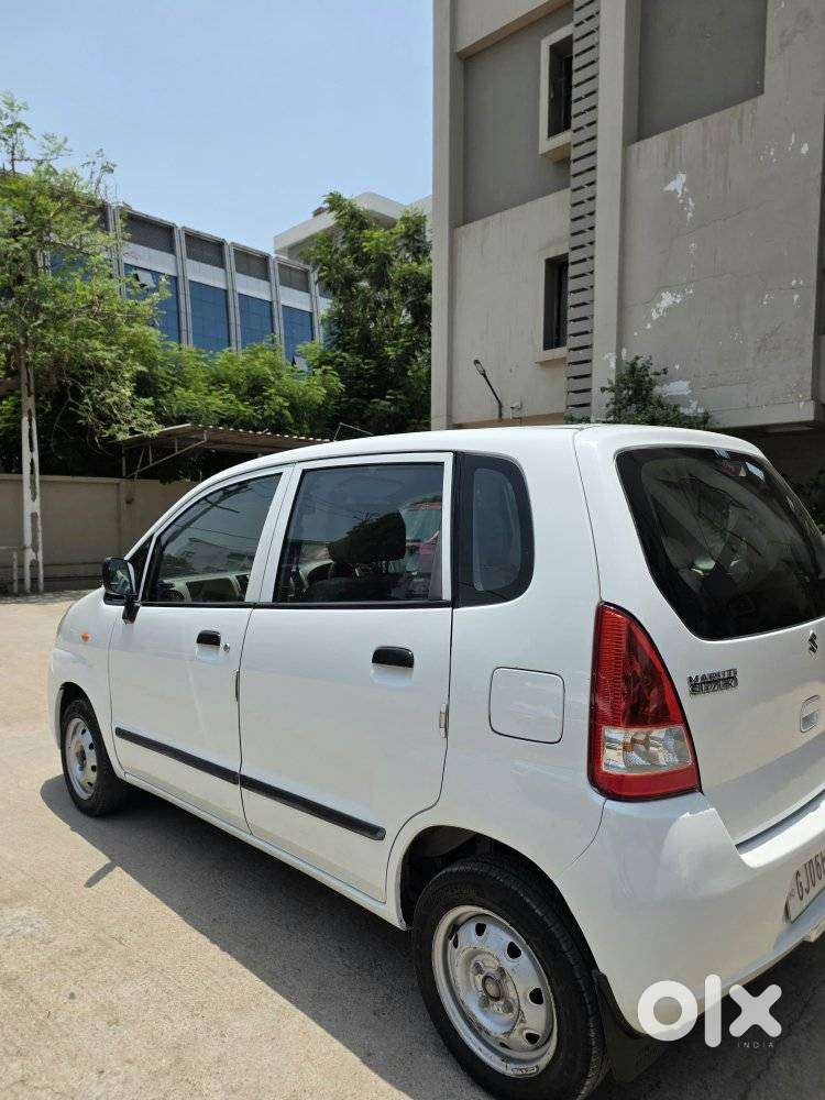 Maruti Suzuki Estilo Lxi, 2011, Petrol