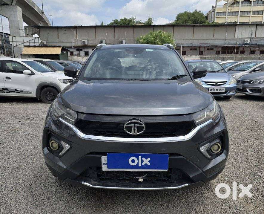 Tata Nexon 1.5 Revotorq Xma Plus (s) Amt, 2021, Diesel
