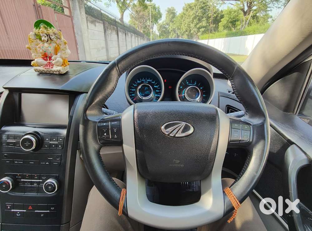 Mahindra Xuv500 W11 Option At, 2017, Diesel