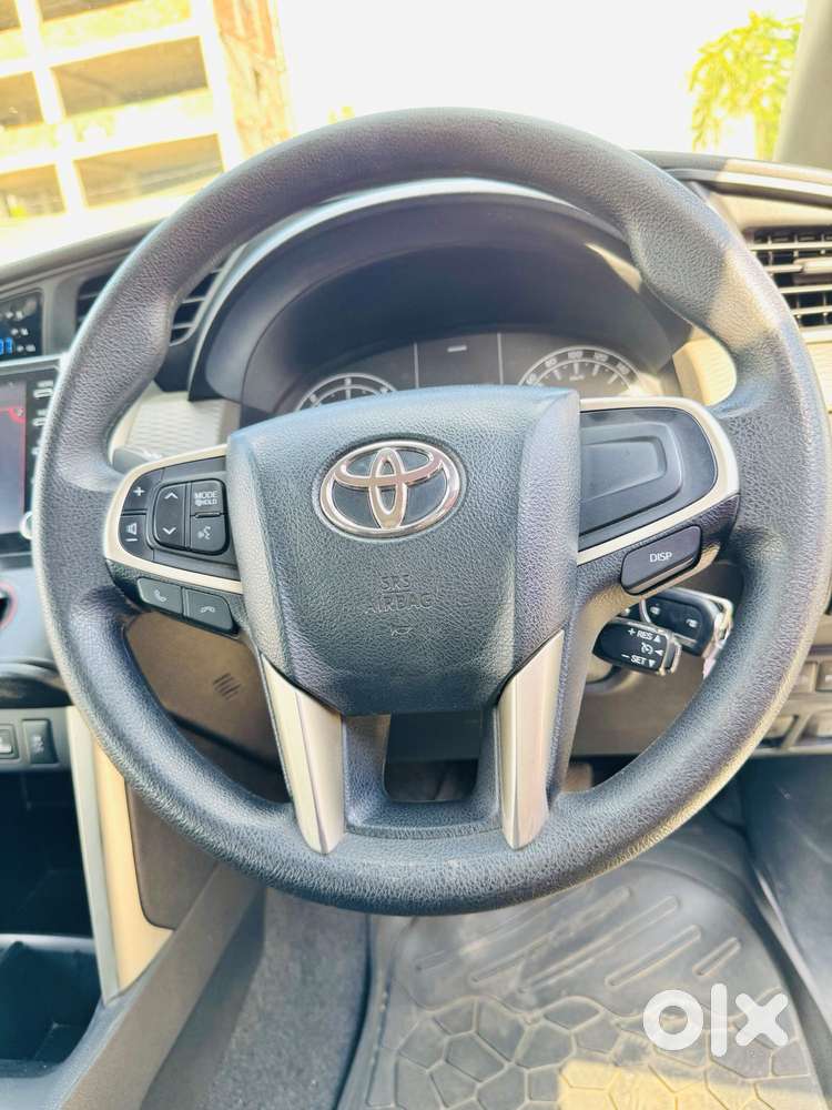 Toyota Innova Crysta [2020-ongoing] 2.4 Gx At 7 Str, 2022, Diesel
