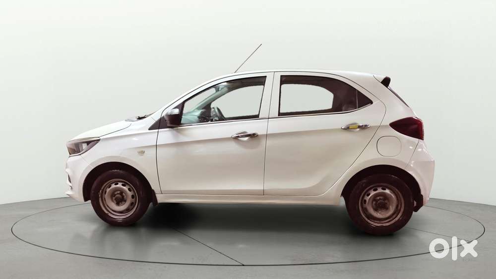 Tata Tiago Xe, 2020, Petrol