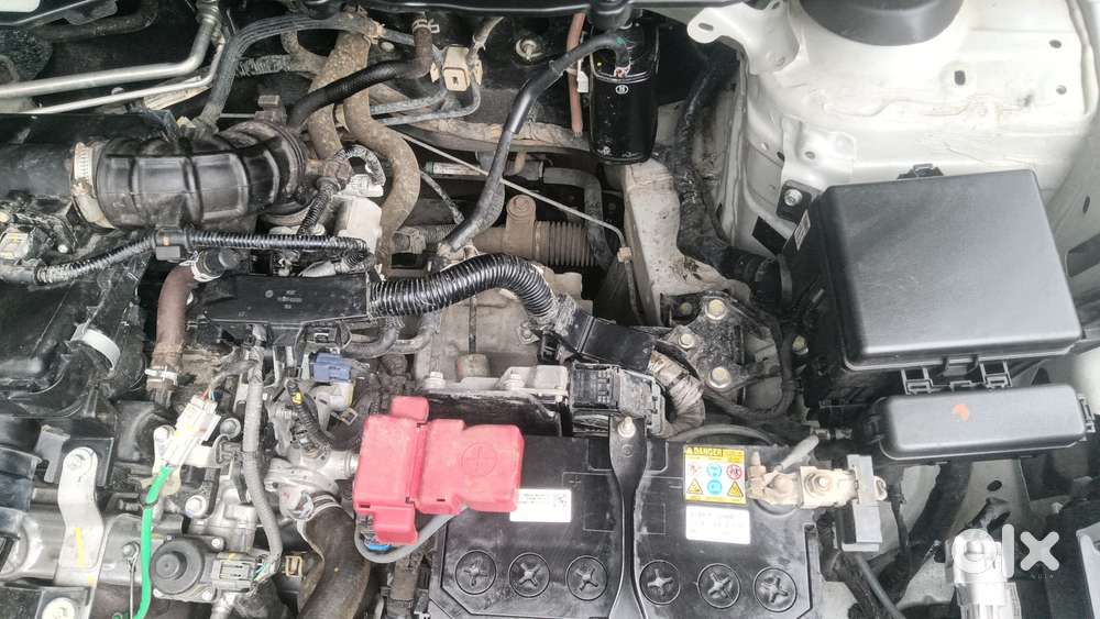 Maruti Suzuki Brezza Vxi At, 2024, Petrol