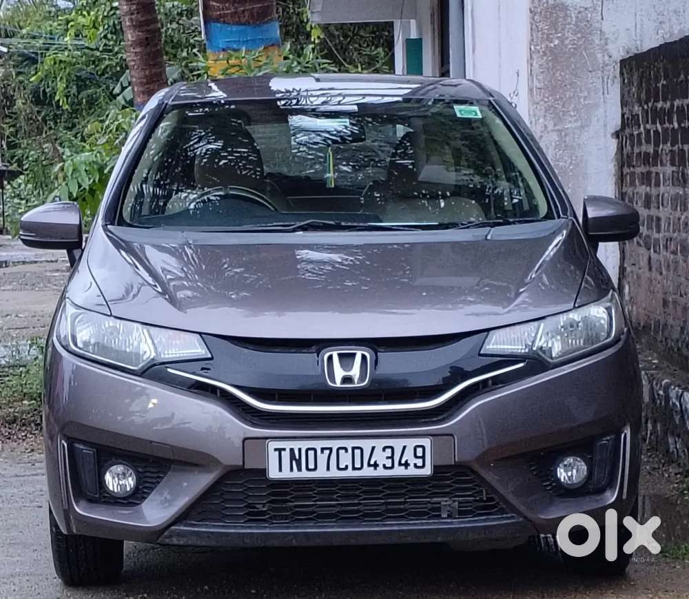 Honda Jazz 2015 Petrol Well Maintained