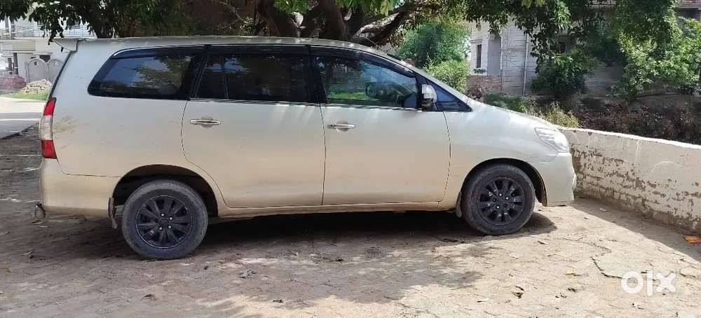 Toyota Innova 2009