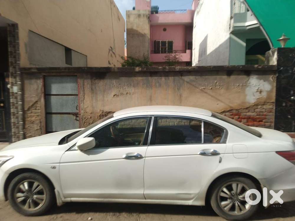 Honda Accord Petrol Well Maintained 80k Driven